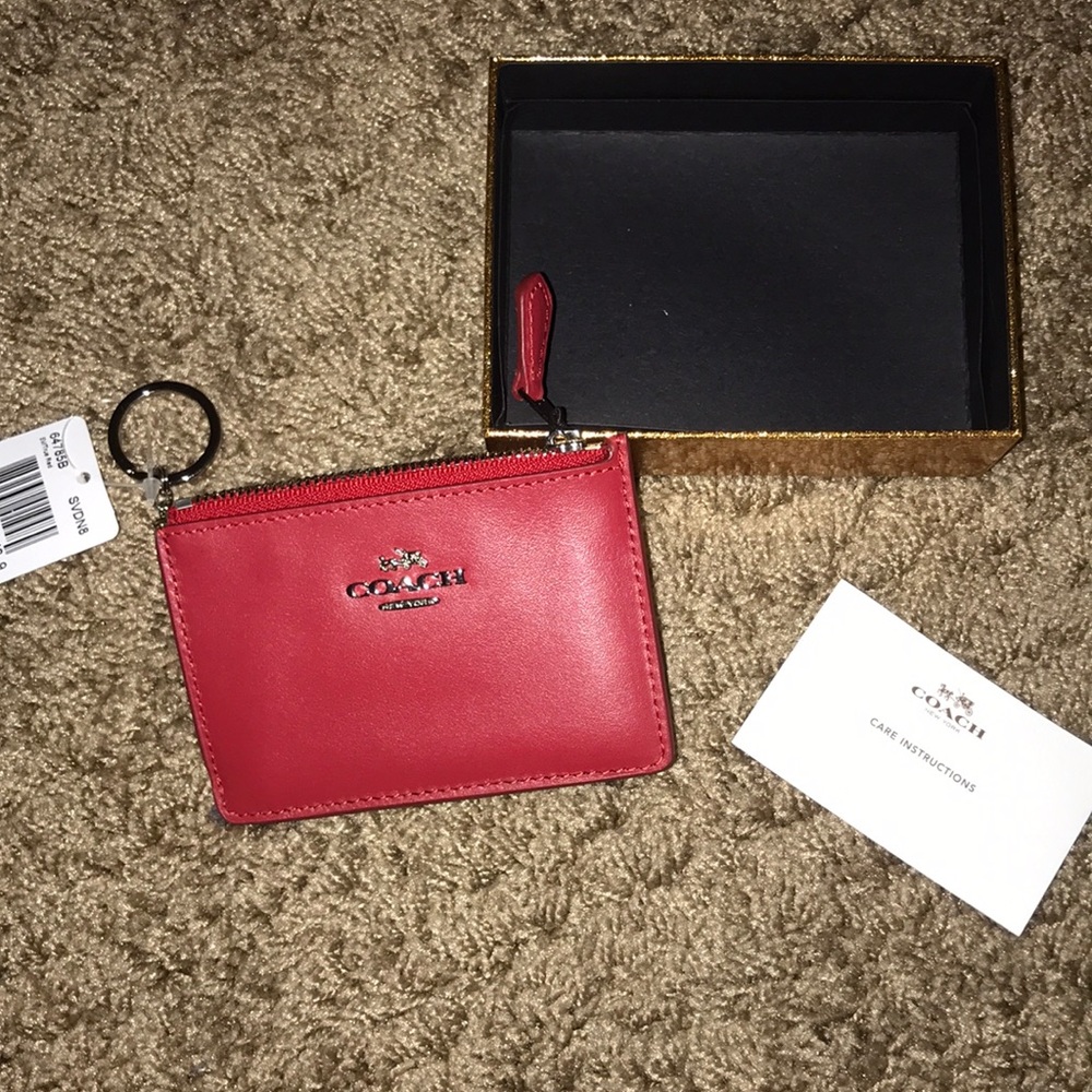 coach id purse